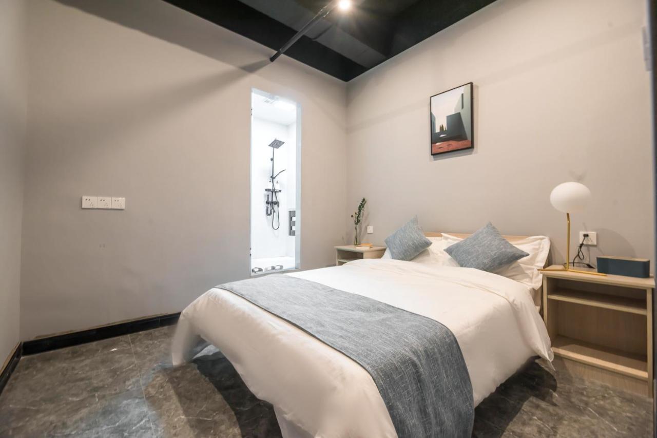 Pu Chun International Hostel -Yugarden & Old Town Shanghai Buitenkant foto