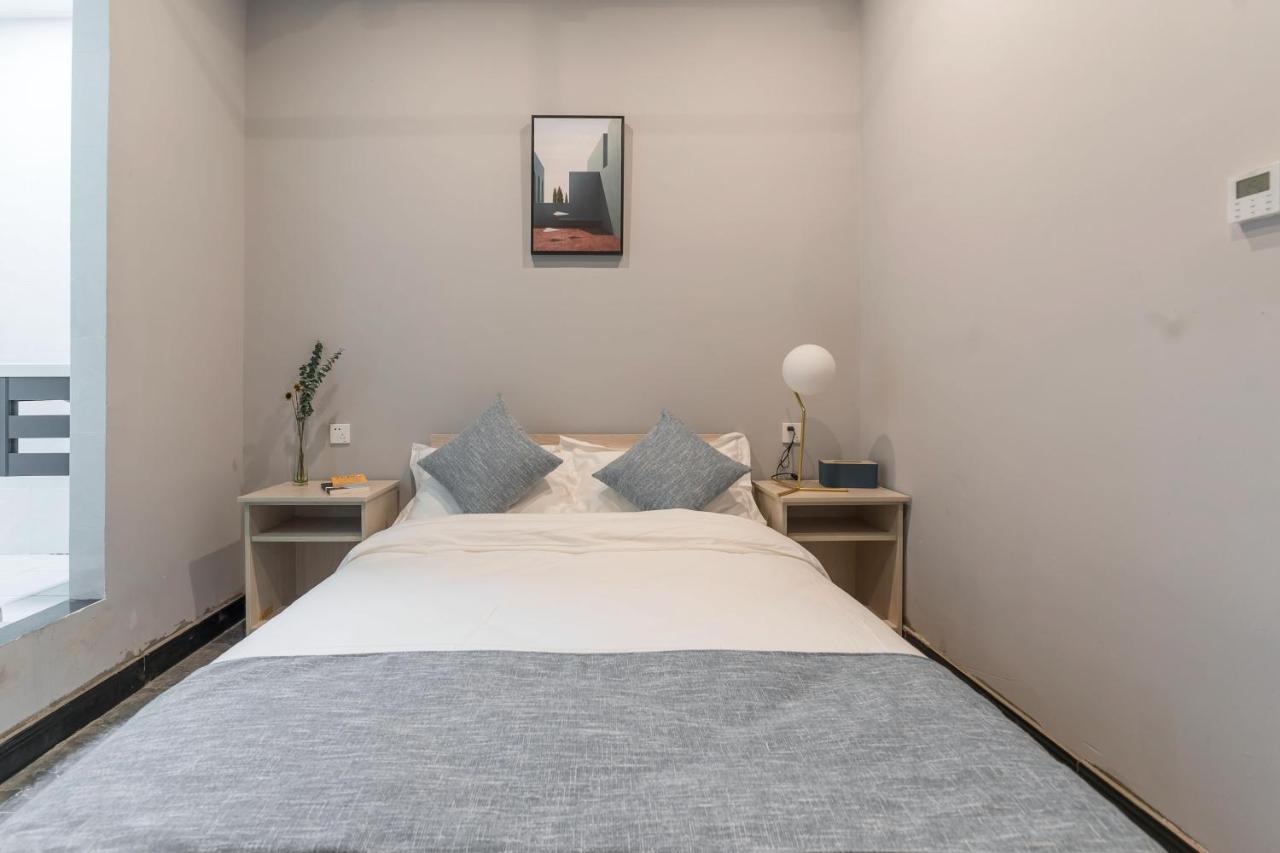 Pu Chun International Hostel -Yugarden & Old Town Shanghai Buitenkant foto