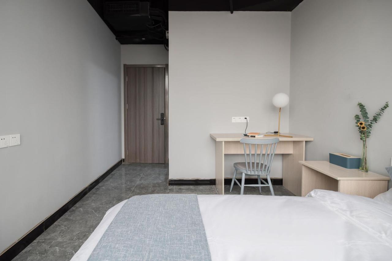 Pu Chun International Hostel -Yugarden & Old Town Shanghai Buitenkant foto