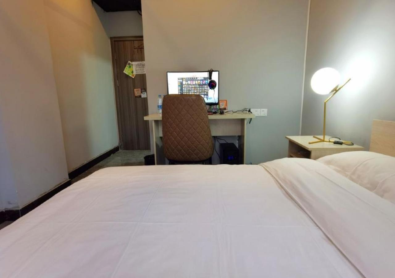Pu Chun International Hostel -Yugarden & Old Town Shanghai Buitenkant foto