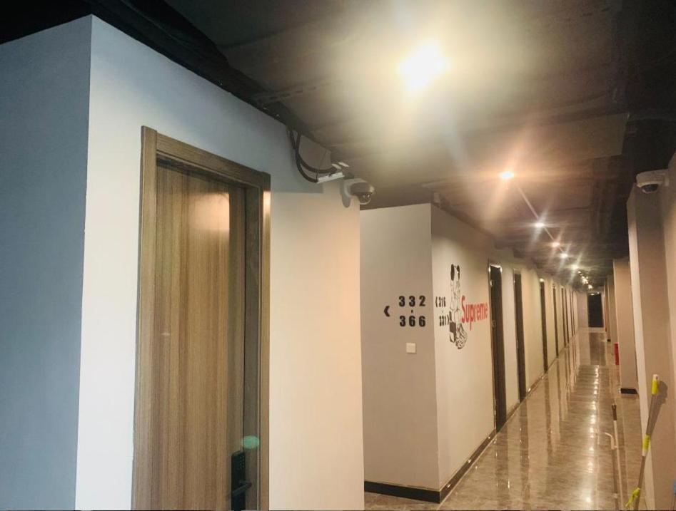 Pu Chun International Hostel -Yugarden & Old Town Shanghai Buitenkant foto
