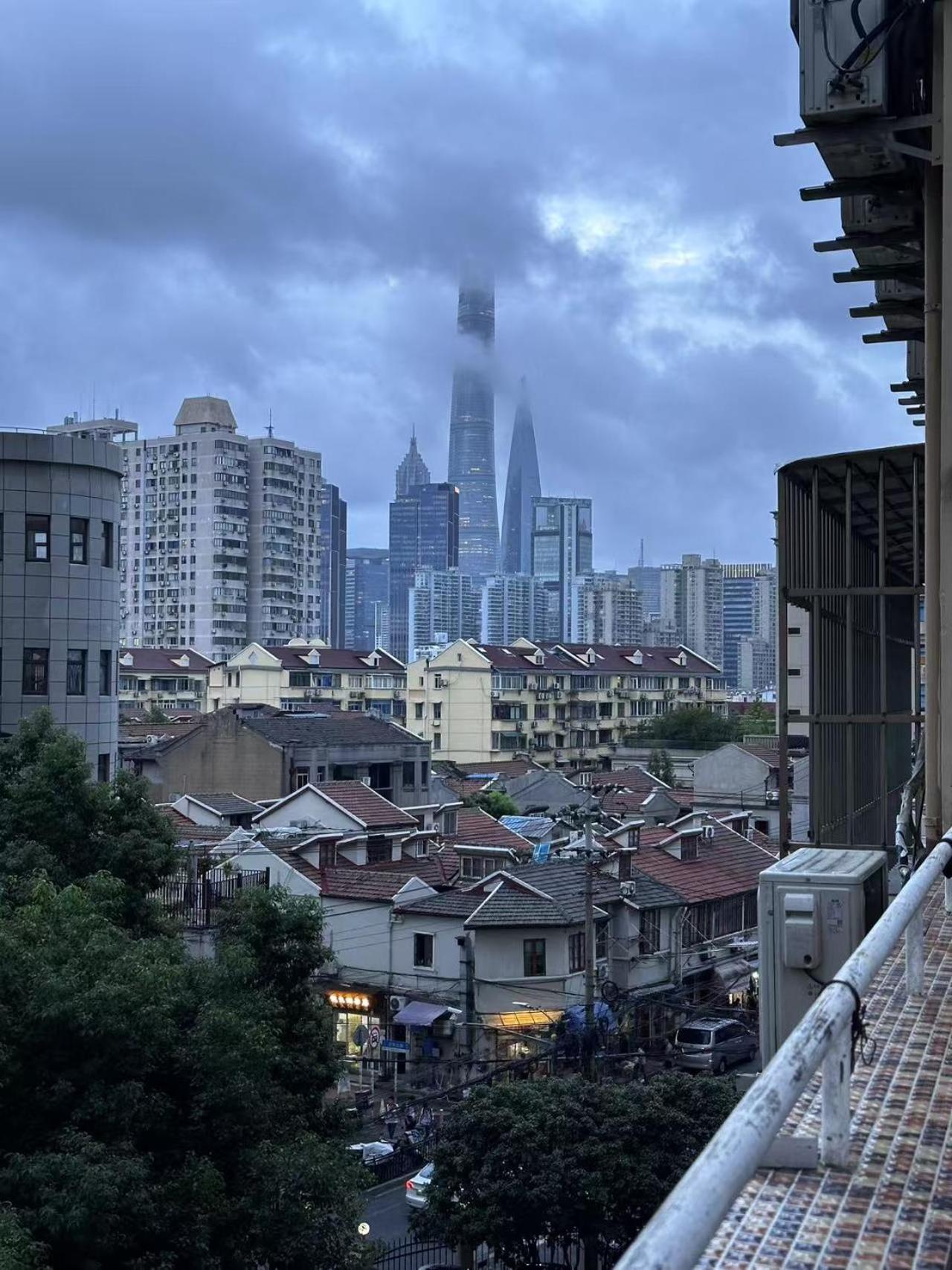Pu Chun International Hostel -Yugarden & Old Town Shanghai Buitenkant foto